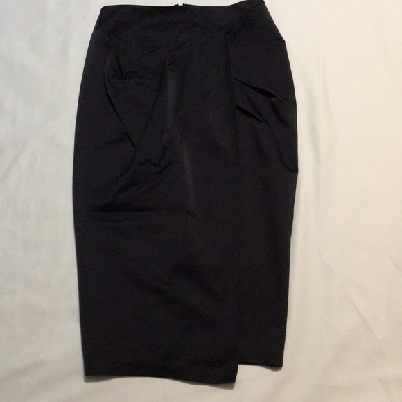 Lord & Taylor Dresses & Skirts - NWT Lord & Taylor Black Pencil Skirt